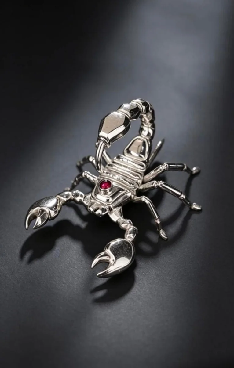  — escultura en plata sterling de Rodolfo Manga
